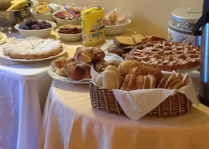 فندق Sant'andrea 3*