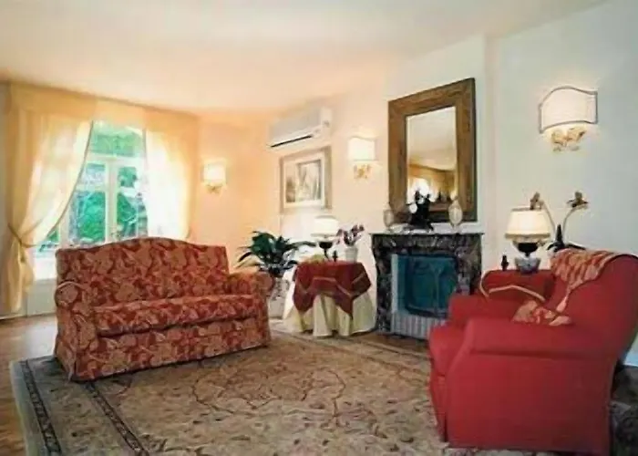 فندق Sant'andrea 3*