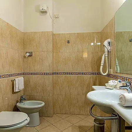 Otel Sant'andrea 3*