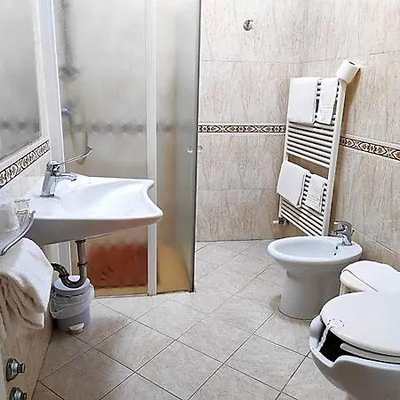 Sant'andrea Otel 3*